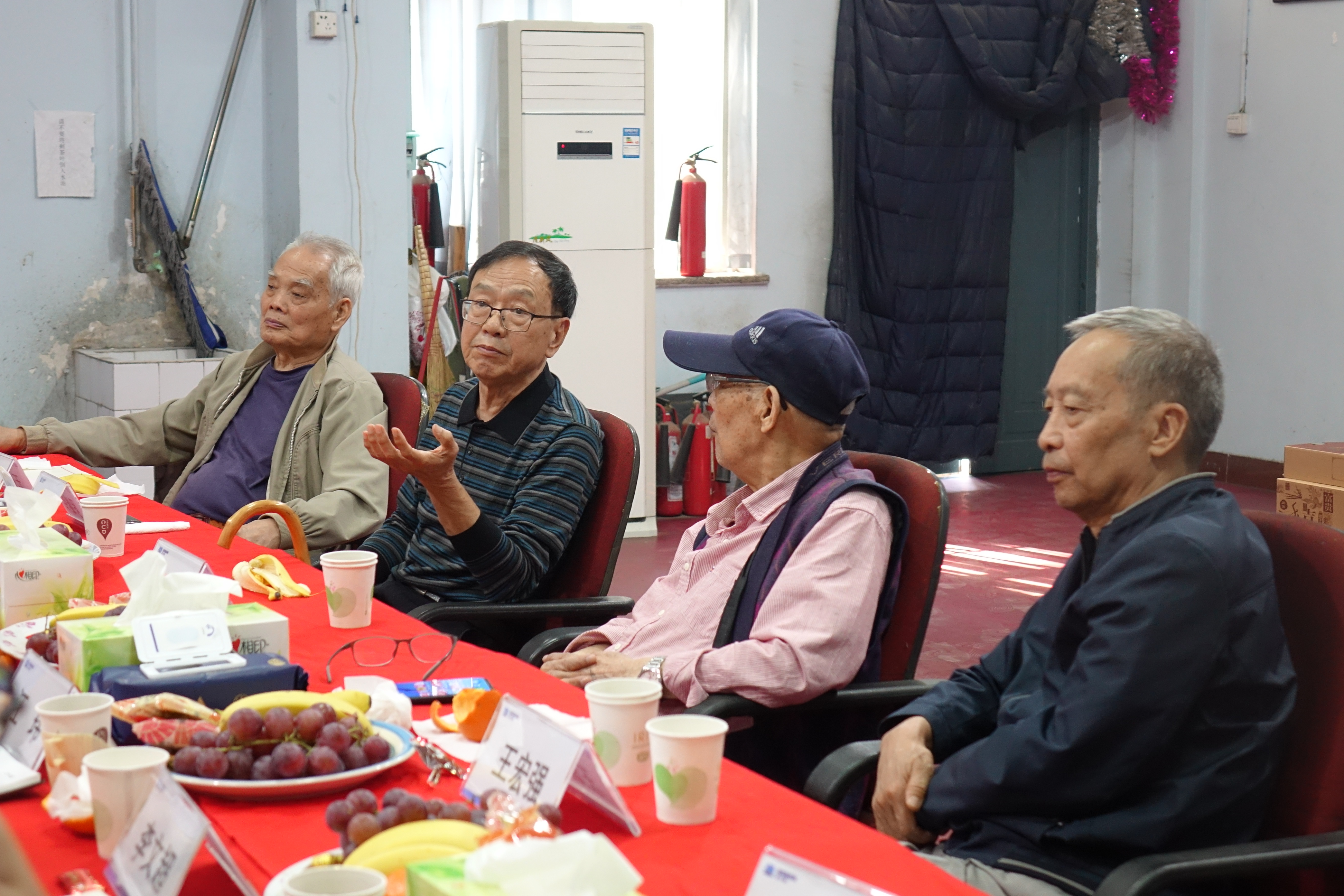 “喜迎二十大·奋进新征程”  ——轴研所召开离退休老干部双节座谈会-洛阳轴承