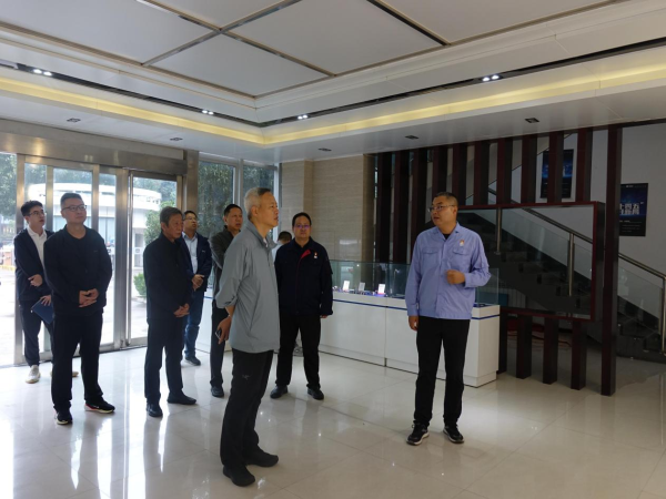 江苏省无锡市梁溪区向导莅临公司考察调研-洛阳轴承